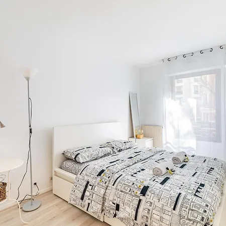 Guestready - Bright In The 17th Arr. Paris